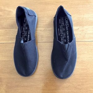 TOMS Canvas Slip On loafer Shoes